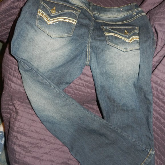 Mudd Hipster Denium Jeans Medium Bell bottom Womens size 17 - Picture 5 of 8